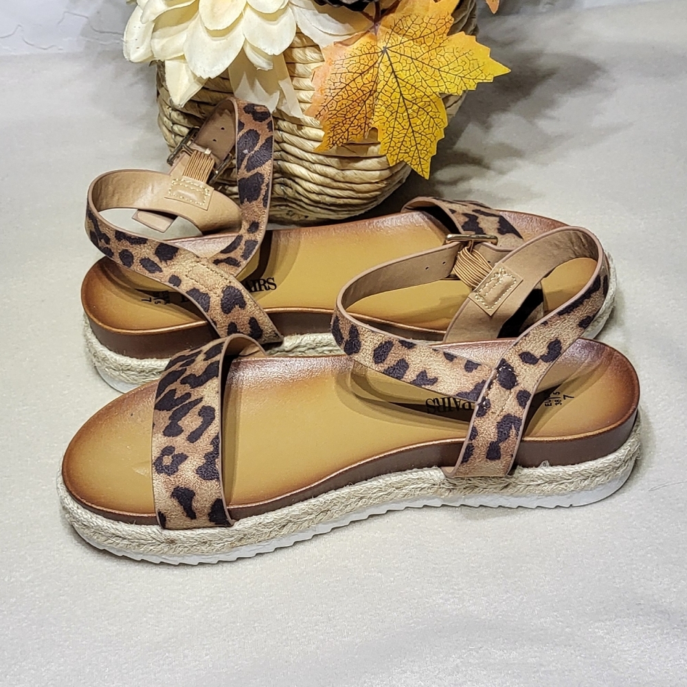 Dream Pairs NWOT Leopard Suede Print Espadrille Platform Sandals Size 7 - Picture 9 of 10